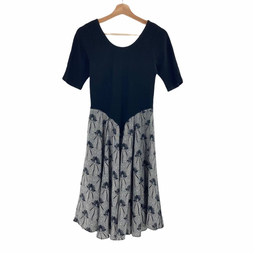 Ganni Size Small Vintage Midi Dress Knit Top Twirl Printed Skirt Black Scoop